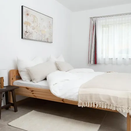 Hof Zum Kleinod - Erholung Für Ganze Familie Im Wienerwald Apartment Burgstall