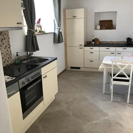 Apartment Hof Zum Kleinod - Erholung Fuer Ganze Familie Im Wienerwald Burgstall